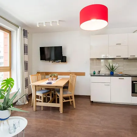 Center - Aura By Apartmore Apartment *