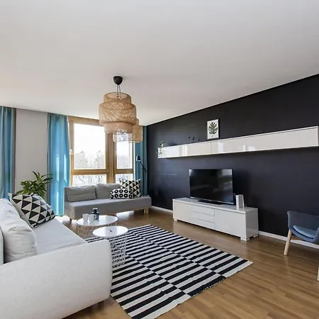 Center - Aura By Apartmore Apartament