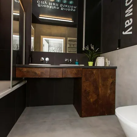 Center - Aura By Apartmore Gdańsk